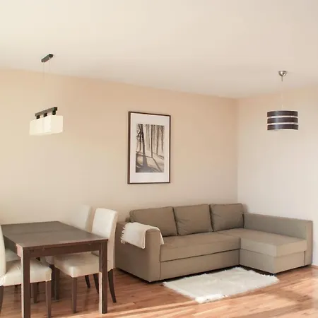 Bialy Zagiel - Apartament W Poblizu Molo W Brzeznie アパート *